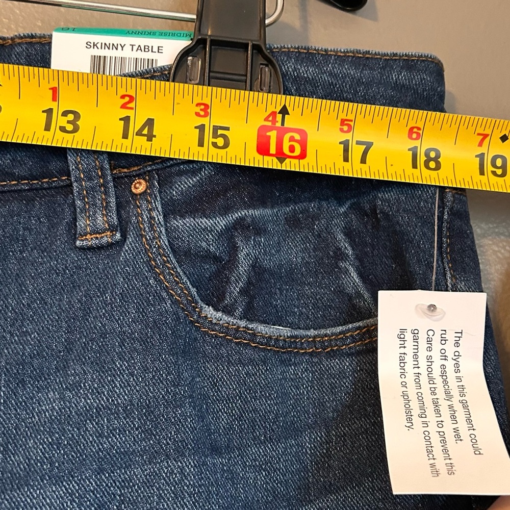 NWT Style & Co 16 Curvy Mid Rise Blue Denim Distressed Skinny Full Length Jeans! - Picture 5 of 11
